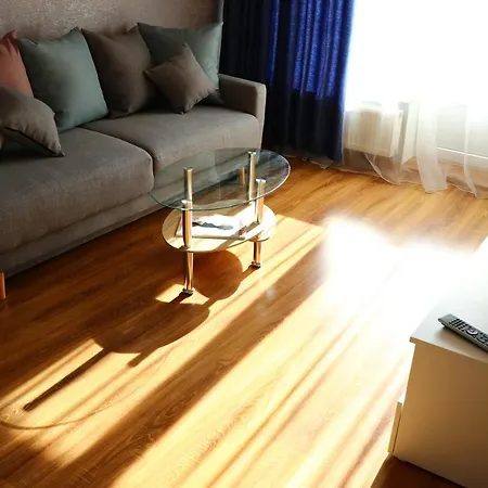 Crystal Apartment *