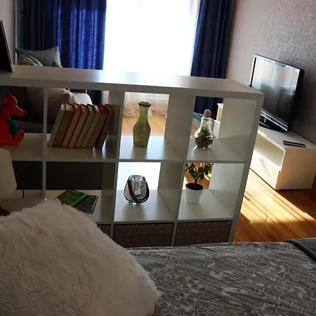 Apartment Crystal *